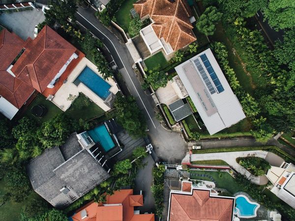 Thomson residential neighbourhood with landed homes and greenery in Singapore.